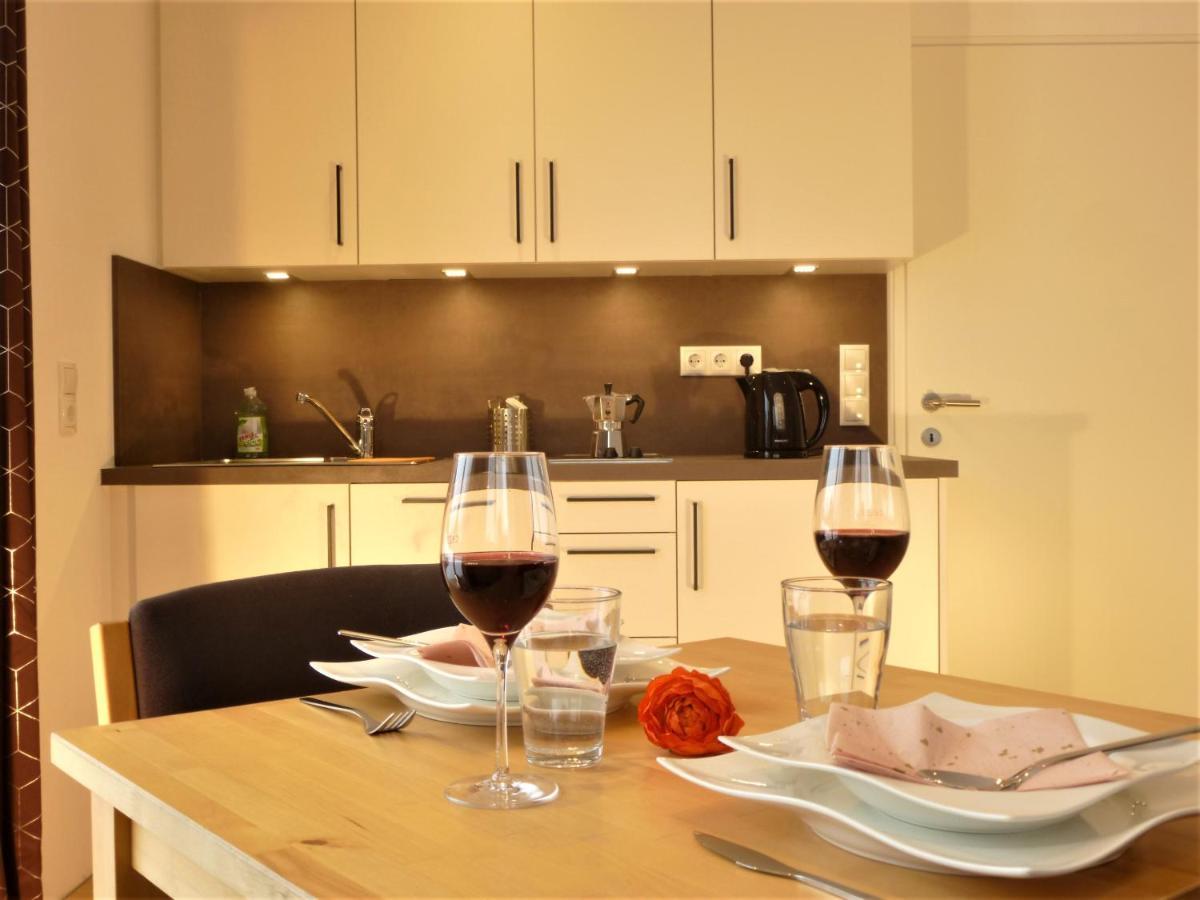 Cozy Mountain View Apartment With Terrace And Garden Innsbruck Kültér fotó