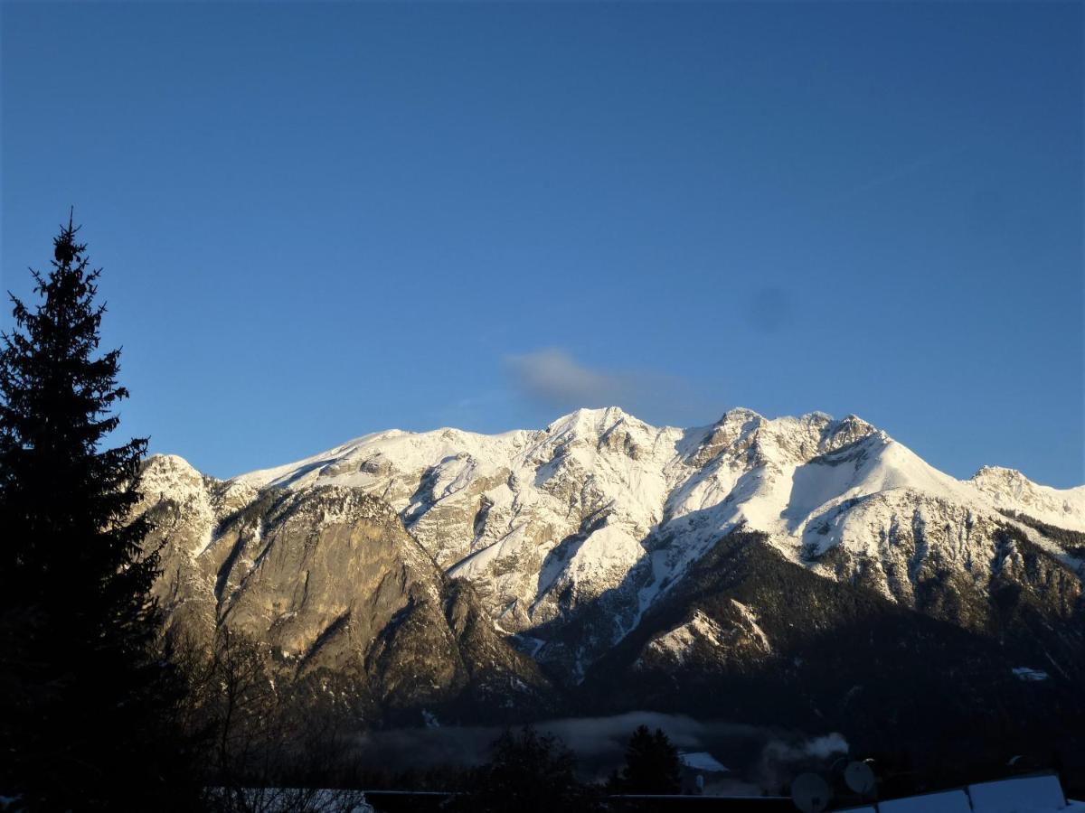 Cozy Mountain View Apartment With Terrace And Garden Innsbruck Kültér fotó